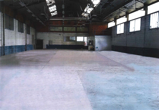 Local d&rsquo;activités de 1050 m² à vendre – Meaux / Seine-et-Marne (77)