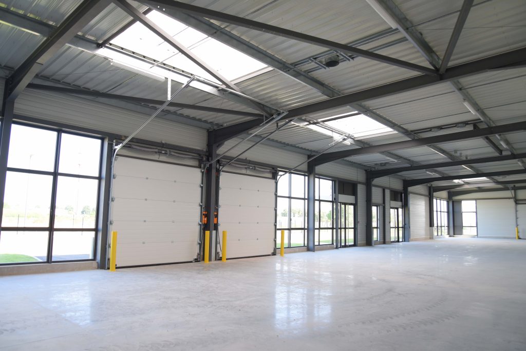 Local d&rsquo;activités neufs de 400 m² à louer – Poitiers
