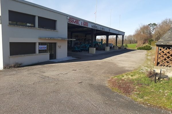 Local industriel de 1 435 m² à louer ou vendre – Saint-Germain-les-Vergnes (19)