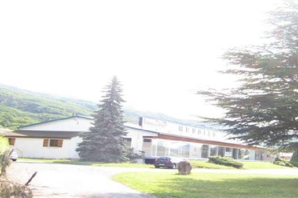 Local industriel de 3500 m² divisibles à louer – Gap Est/Hautes-Alpes