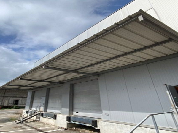 Local logistique de 3 076 m² à Brive-la-Gaillarde