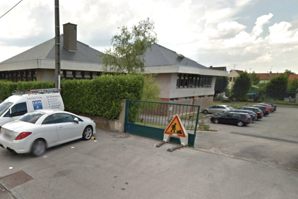 Location/Achat de bureaux d&rsquo;une surface de 1 580 m² proche de Dijon