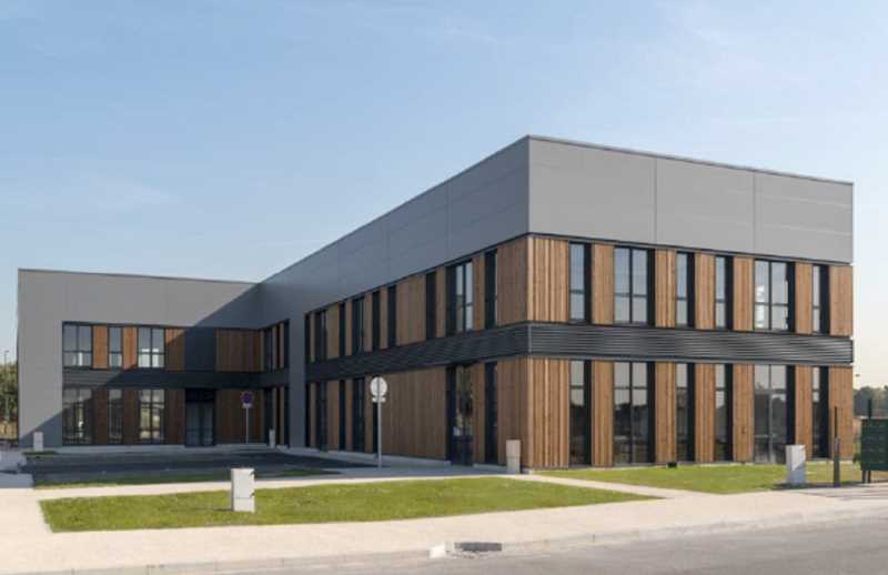 Location / Achat entrepôt Paris – 27 811 m² – Paris Est