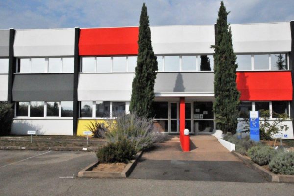 Location bureaux divisibles d&rsquo;une surface de 500 m² proche de Lyon
