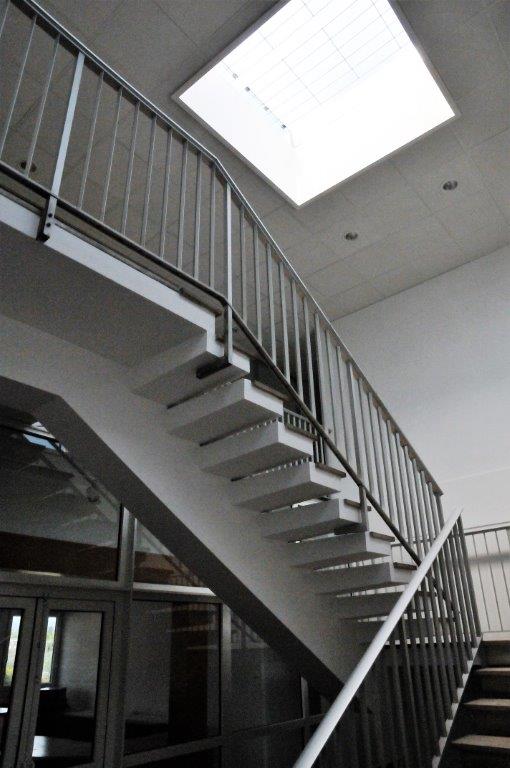 Location bureaux divisibles d&rsquo;une surface de 500 m² proche de Lyon