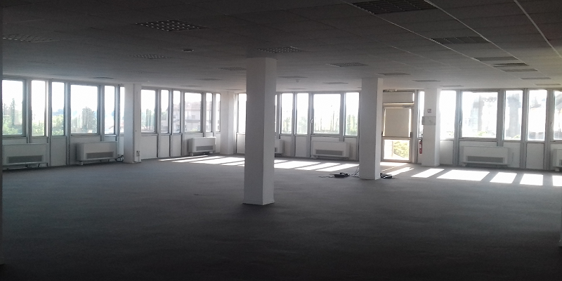 Location bureaux proche Lyon –  710 m² – Entre Clermont-Ferrand et Lyon