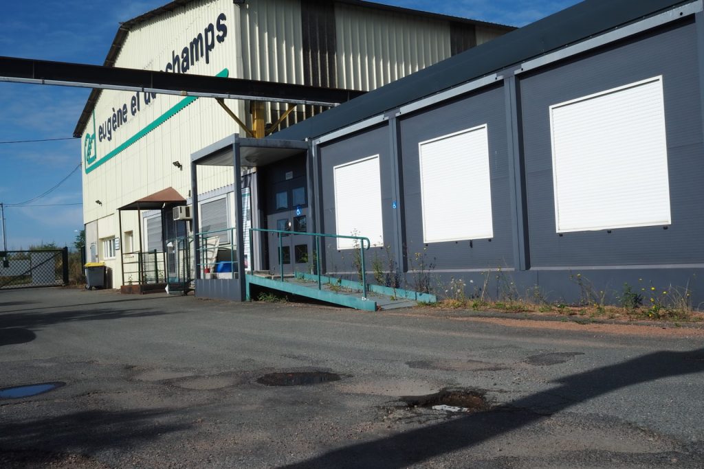 Location d&rsquo;un entrepôt d&rsquo;une surface de 1 100 m² – Sud Bourgogne