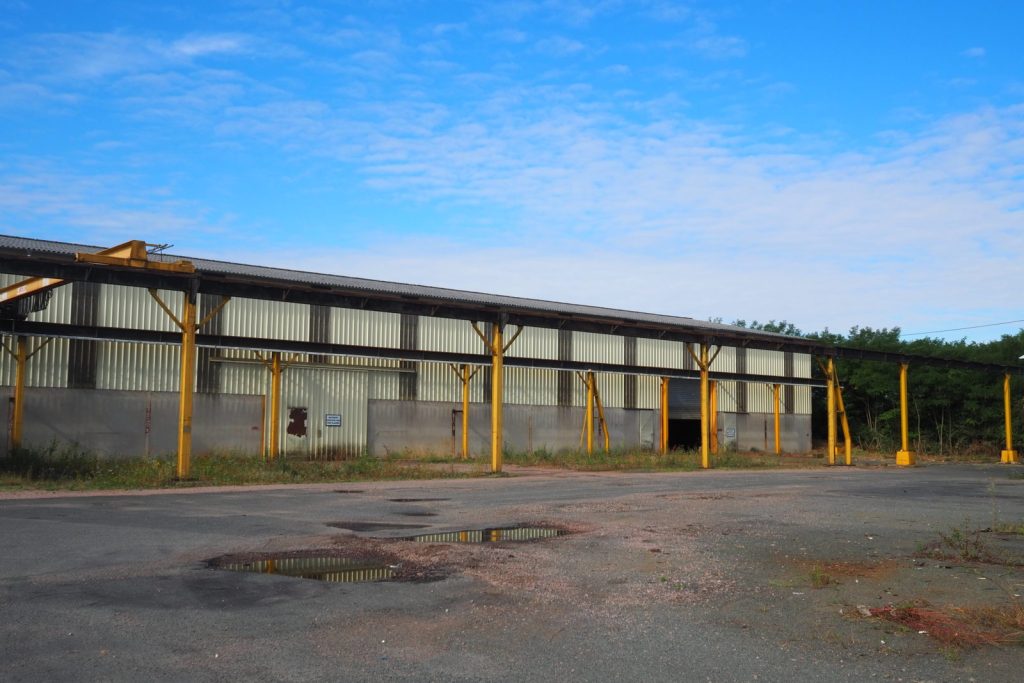 Location d&rsquo;un entrepôt d&rsquo;une surface de 1 100 m² – Sud Bourgogne
