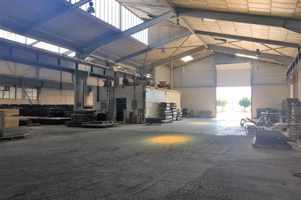 Location d&rsquo;un entrepôt proche de Lyon entre 600 m² et 650 m²