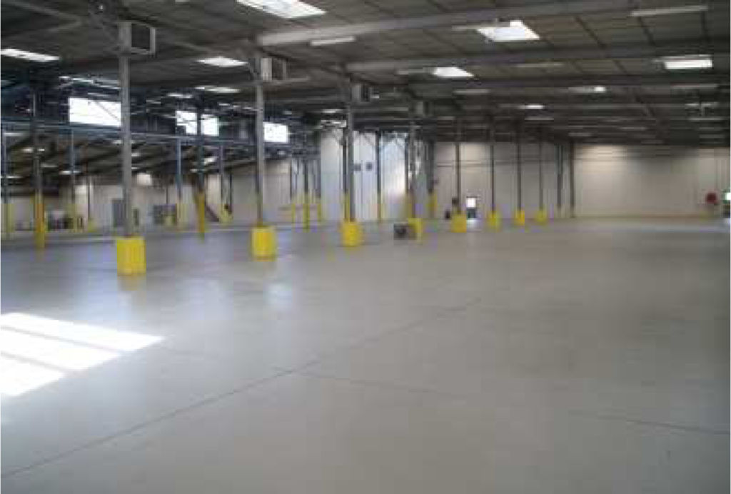 Location d&rsquo;une entrepôt/atelier d&rsquo;une surface de 4 000 m² proche d&rsquo;Auxerre