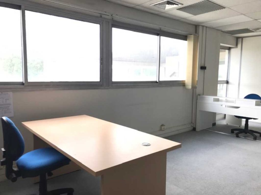 Location de bureaux à Aix-en-Provence de 16 à 587 m²