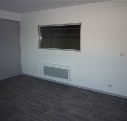 Location entrepôt de 770 m² à proximité d&rsquo;Auxerre