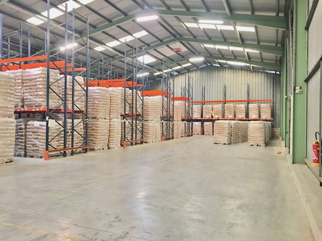 Location entrepôt Hauts-de-France – 6 165 m² – Proche Amiens
