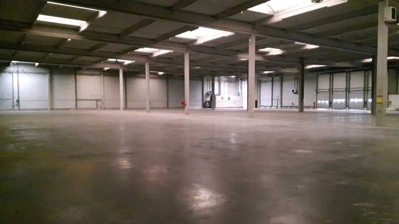 Location entrepôt Île-de-France – 4 342 m² – proche Paris