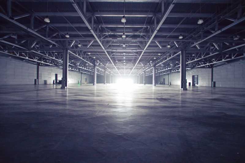 location et vente entrepôt Perpignan – 30000 m²
