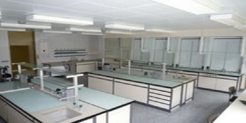 Location laboratoire Suisse – 100 m² – Proche Berne