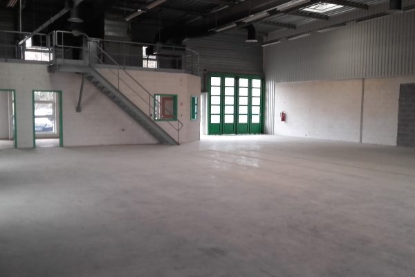Location local Bas-Rhin – 400 m² – Proche Haguenau