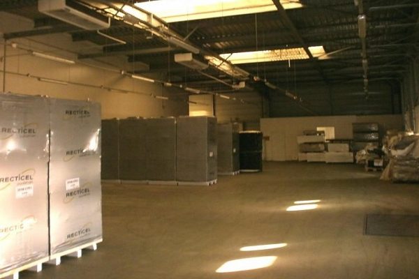 Location Local d&rsquo;activités Chambre Froide Nantes – 1000 m² divisibles