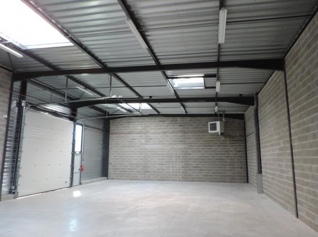 Location local d&rsquo;activités – Montbéliard / Bourgogne-Franche-Comté – 307 m²