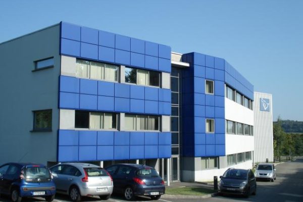 Location/vente local industriel – Belfort Nord / Bourgogne-Franche-Comté – 2 700 m²
