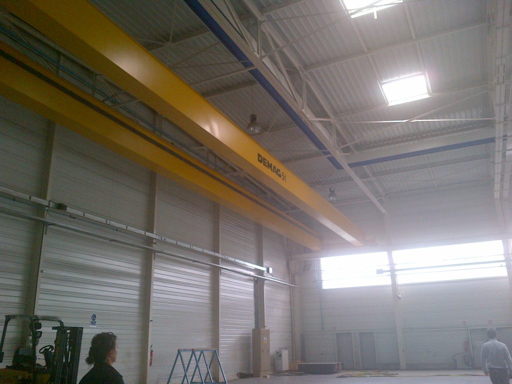 Location/vente local industriel – Belfort Nord / Bourgogne-Franche-Comté – 2 700 m²