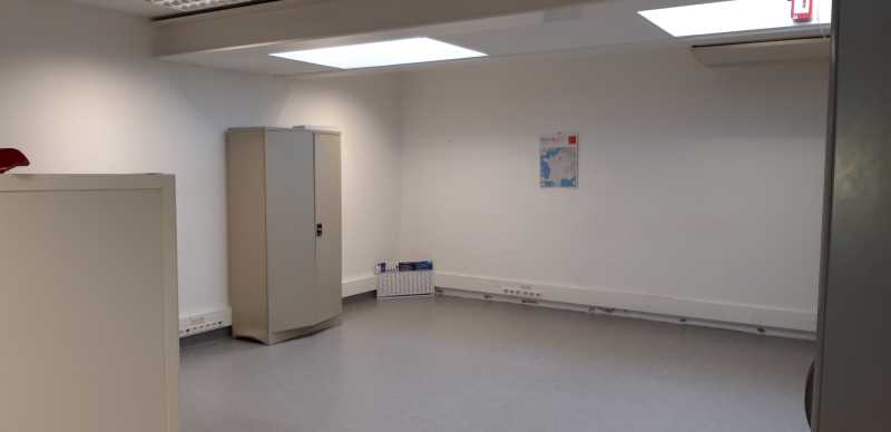 Locaux d&rsquo;activité de 267 à 2 694 m² à vendre à Montpellier