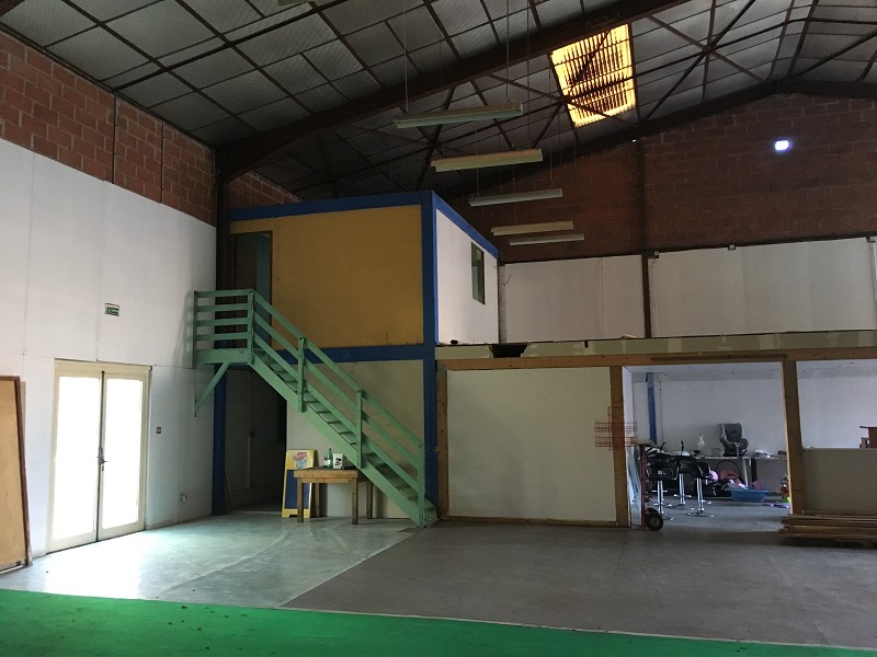 Locaux d&rsquo;activité en location à Albi – 500 m² – Occitanie (Tarn)