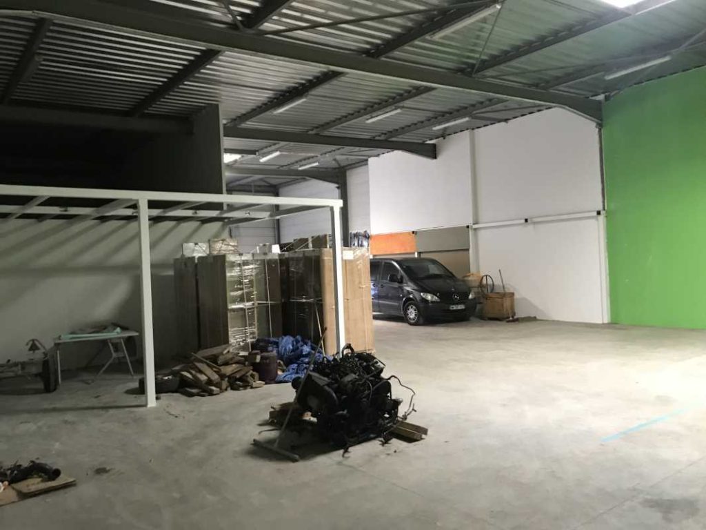 Locaux d&rsquo;activité en location à Pérols – entre 600 et 1 400 m²  (34)