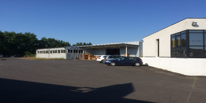 Locaux d&rsquo;activités à vendre – Thiers / Clermont-Ferrand