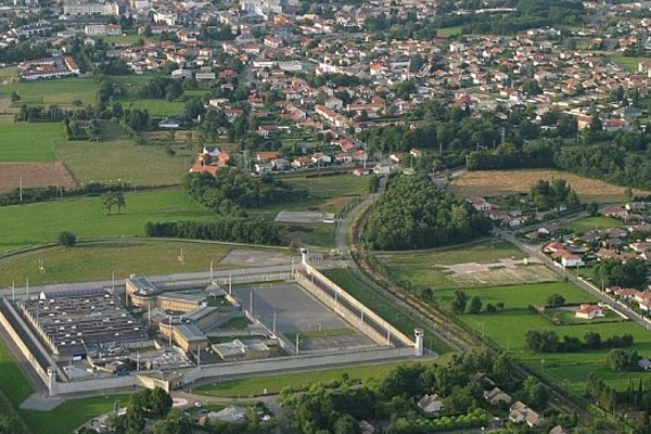 Terrain industriel à vendre – 72000 m² – Entre Pau et Toulouse / Occitanie