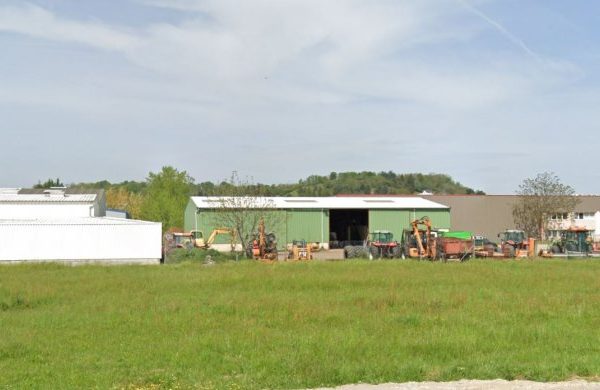 Terrain industriel de 3 000 m² à vendre à proximité de Lyon – Ain