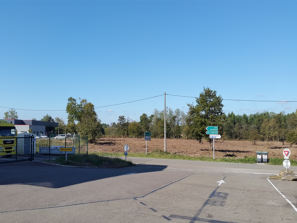 Terrain industriel de 35 000 m² à vendre à Carcares-Saintes-Croix / Mont-de-Marsan (40)