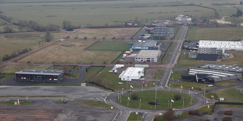 Terrains industriels  à Nevers Magny-Cours