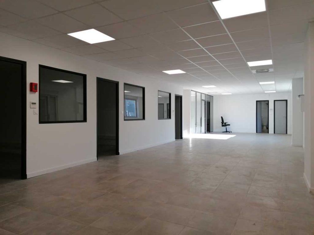 Vente et location de locaux d&rsquo;activité entre 150 et 1 130 m² en Occitanie
