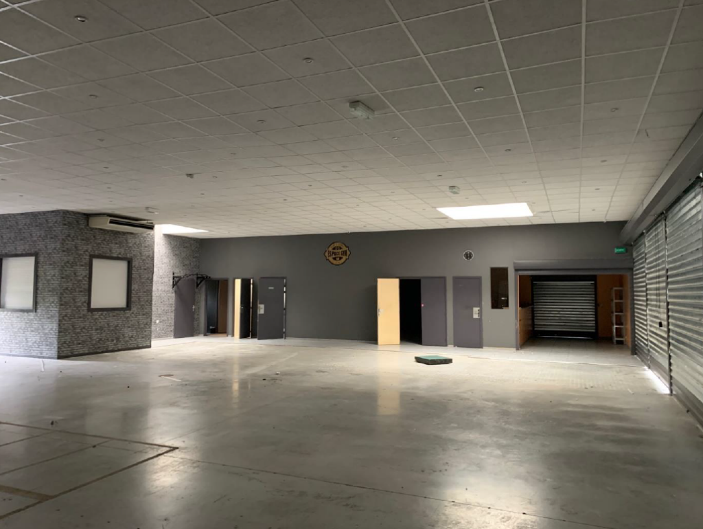 Vente/Location de locaux d&rsquo;activité de 408 m² à Creuzier-le-Vieux