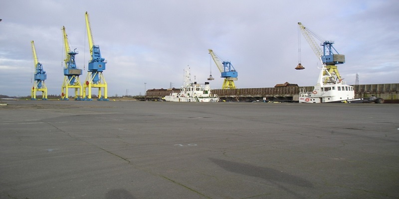 Zone industrielle et portuaire – Caen,  Normandie